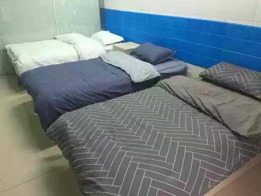 Wuhan Worry-Free Capsule Hotel エクステリア 写真